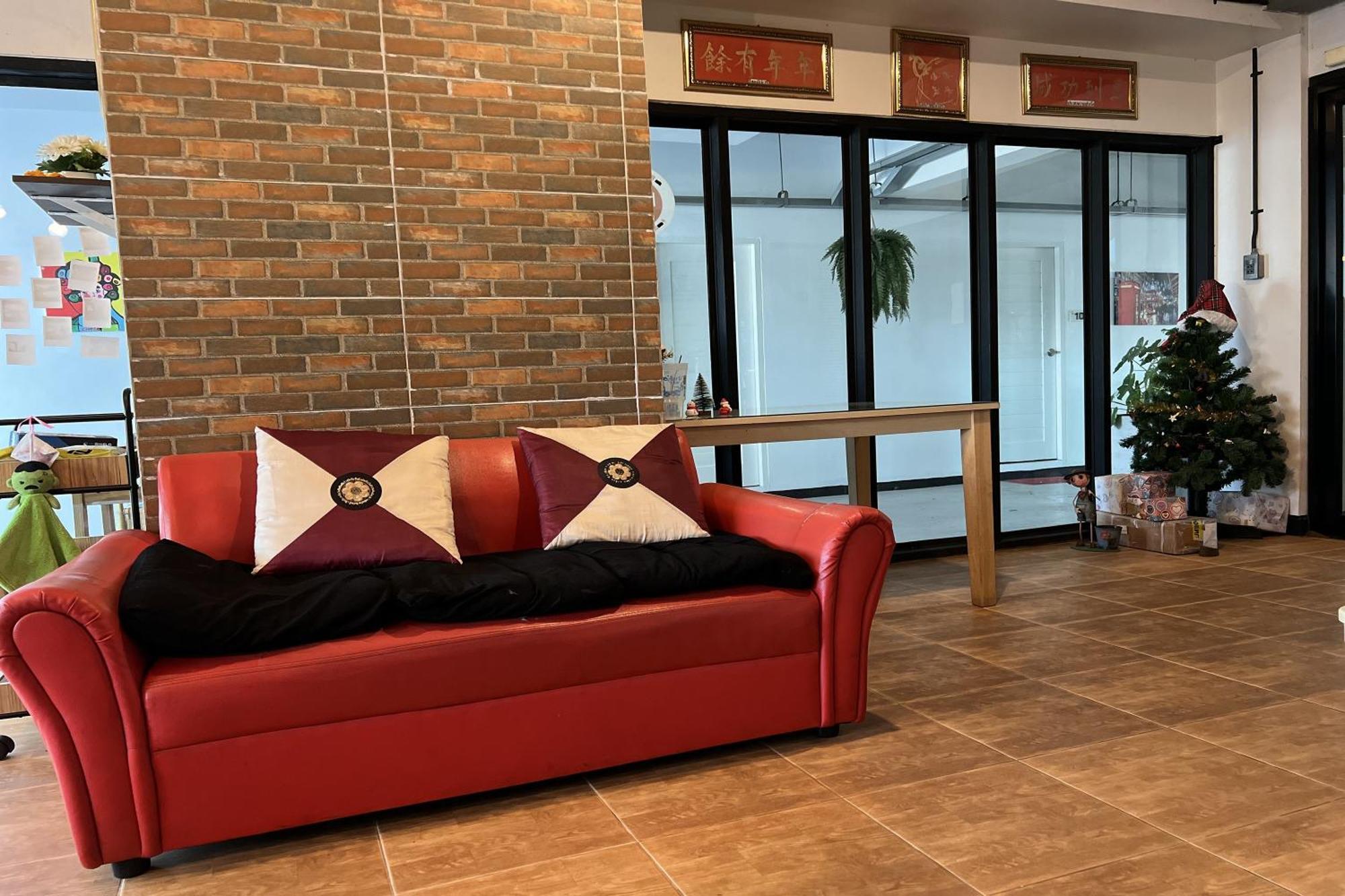 The Season Airport Udonthani Экстерьер фото